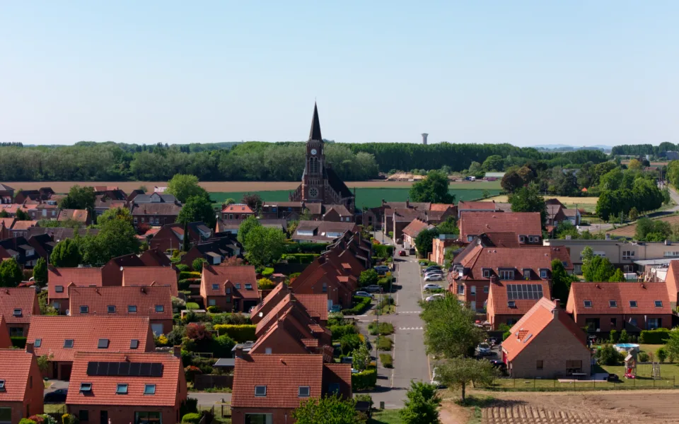 Vue aérienne de la ville de Marquillies